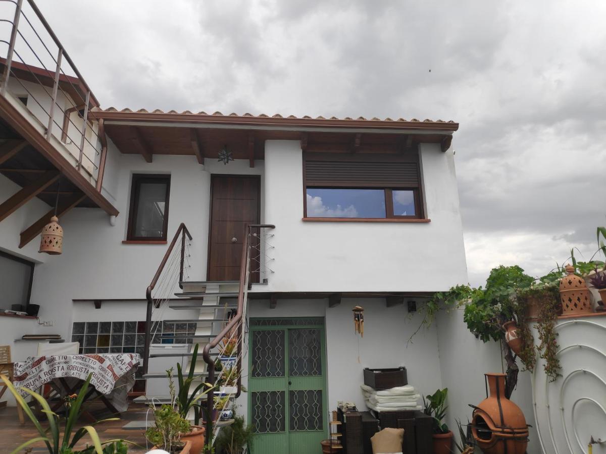 Apartamentos la Vega de Granada Piscina climatizada Ambroz Exterior foto