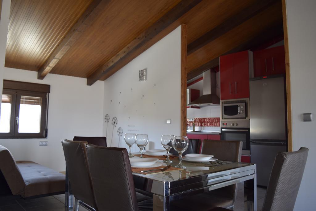 Apartamentos la Vega de Granada Piscina climatizada Ambroz Exterior foto